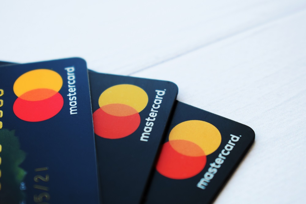 Ce card este mai bun pentru pariuri, visa sau mastercard