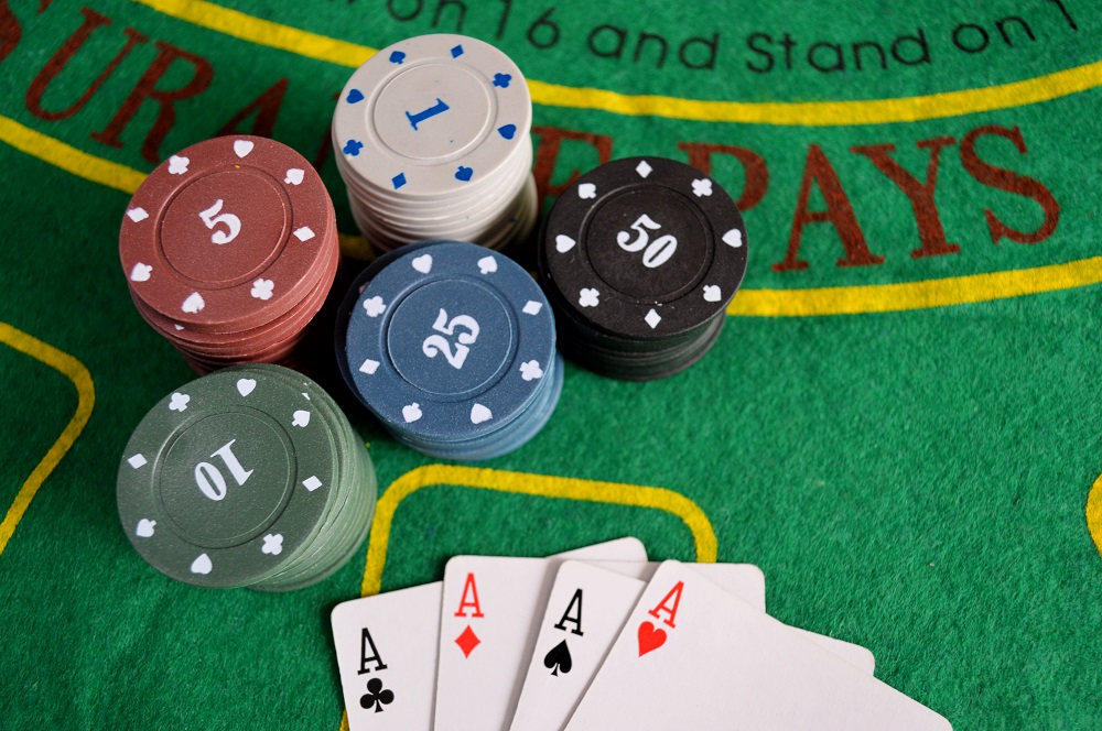 Aplica pentru turneele cu 8 Game Mixed si vei juca poker