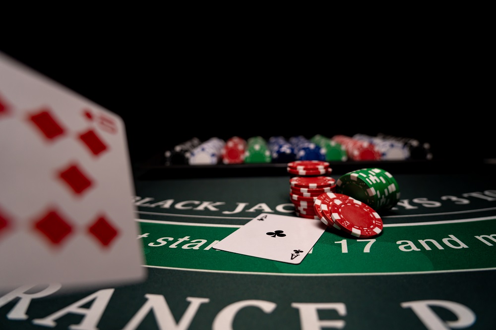 Cum sa ai o gandire si abordare sanatoasa la mesele de poker
