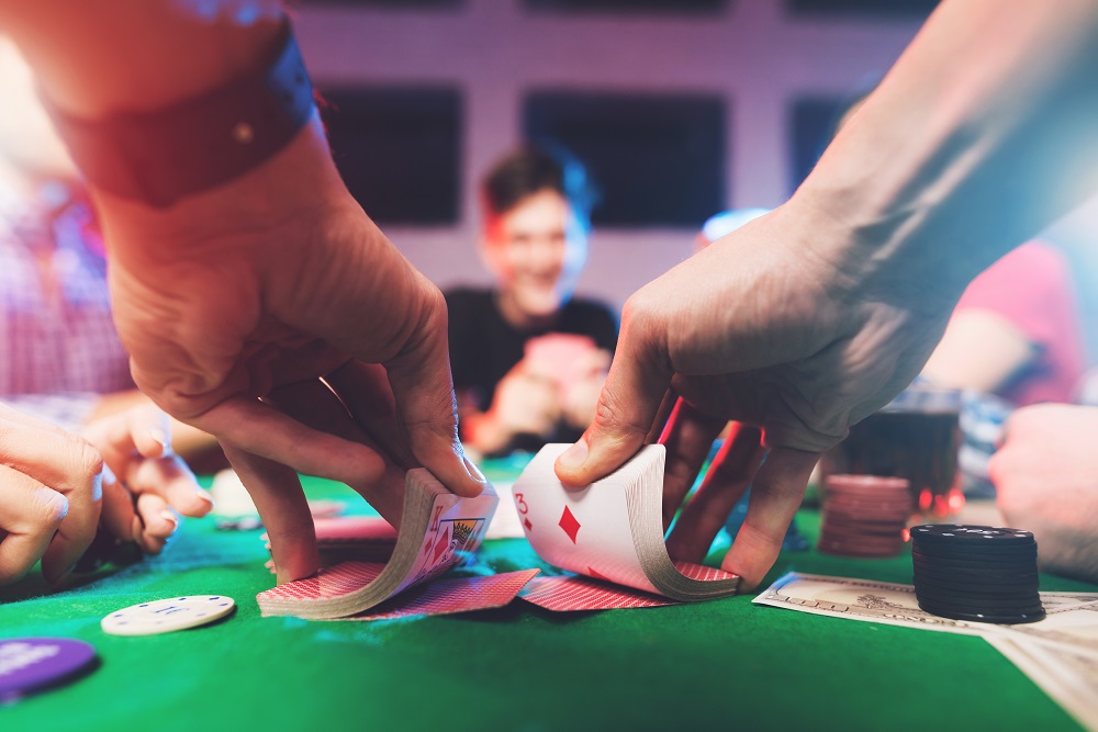 Cum sa eviti jocul in bucla la turneele de poker online
