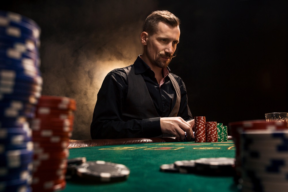 Cum sa ne concentram mai bine pe scopul mainii la poker